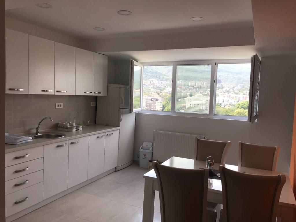 PREMIUM Appartment - Skopje CENTER 50m2 - amazing view Buitenkant foto