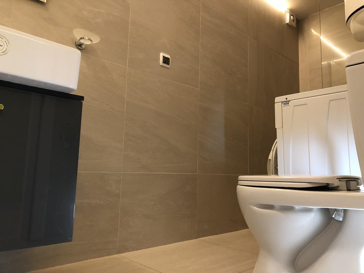 PREMIUM Appartment - Skopje CENTER 50m2 - amazing view Buitenkant foto